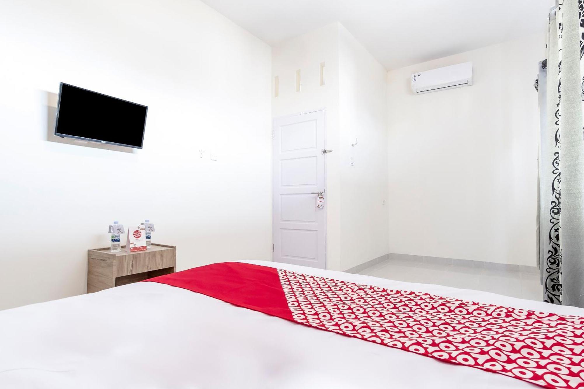 Super Oyo Capital O 873 Kamani Homestay Syariah Medan Exteriör bild